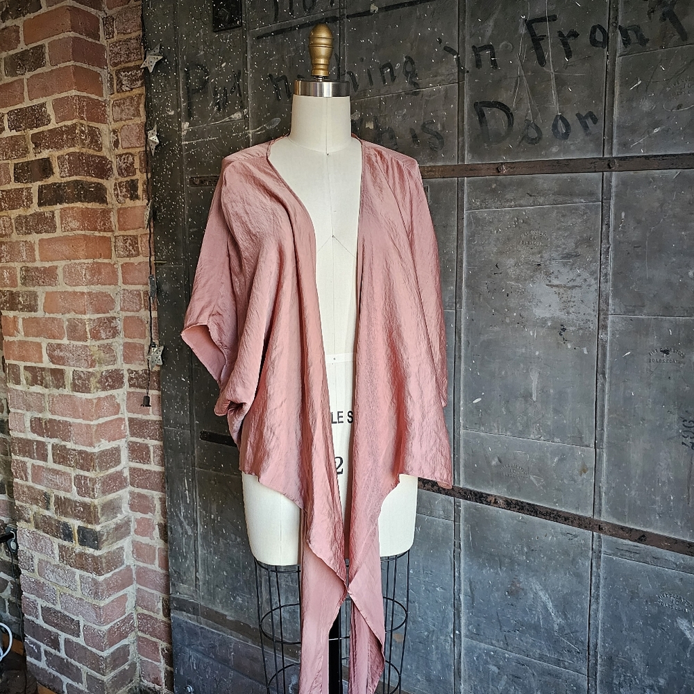 Pink wrap top - Picture 3 of 4